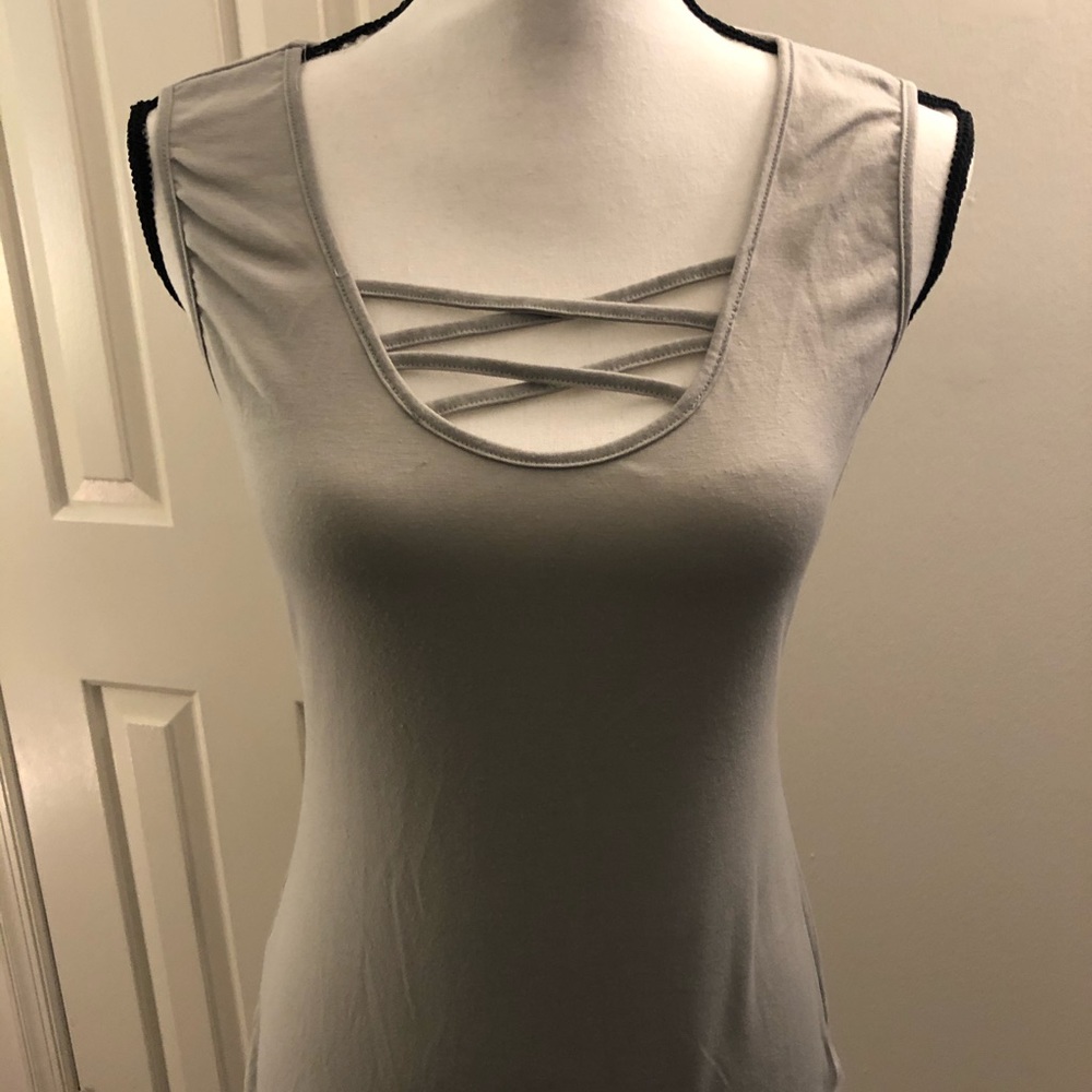 Gray criss cross tank top